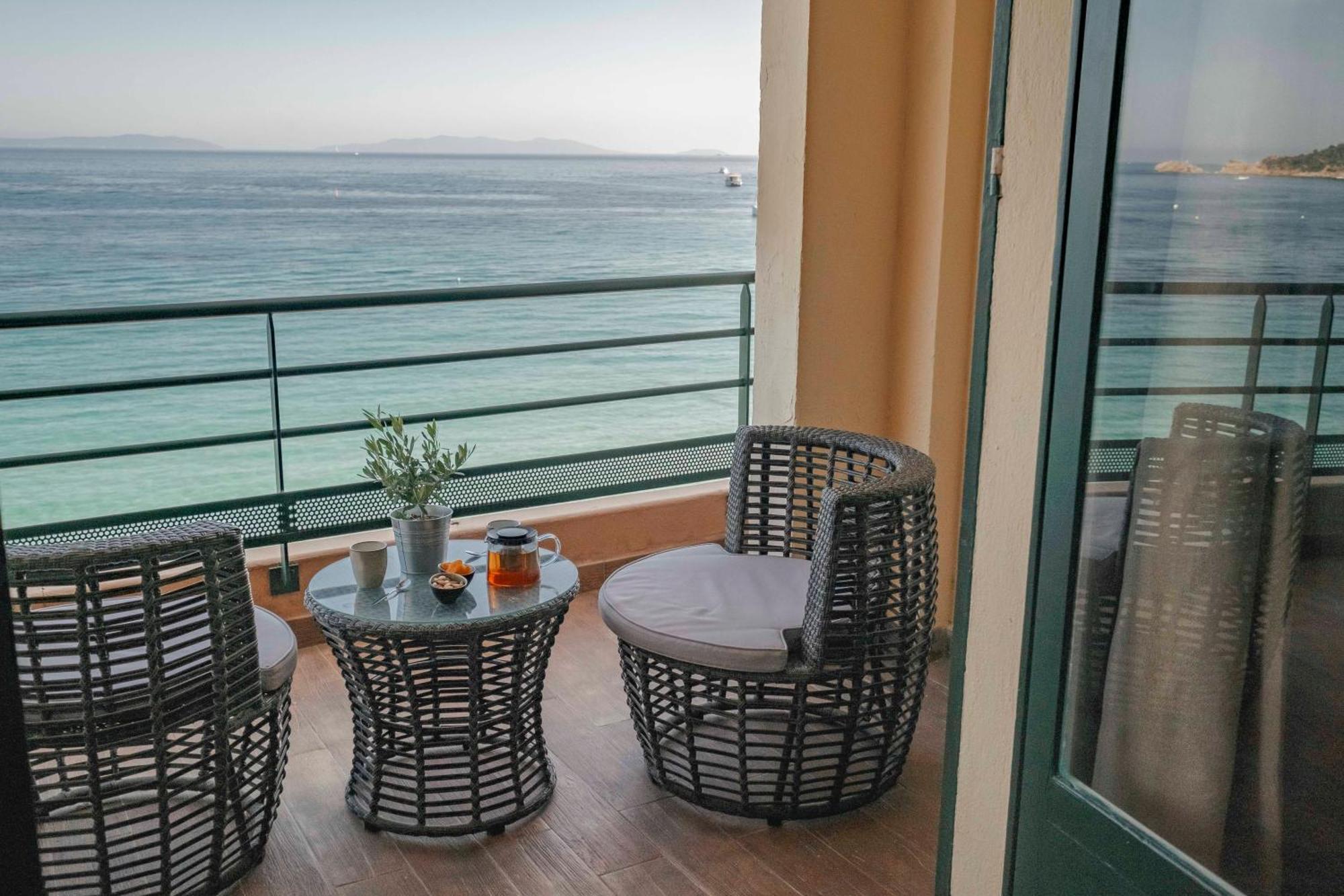 Surplage Hotel Cavaliere Le Lavandou Luaran gambar