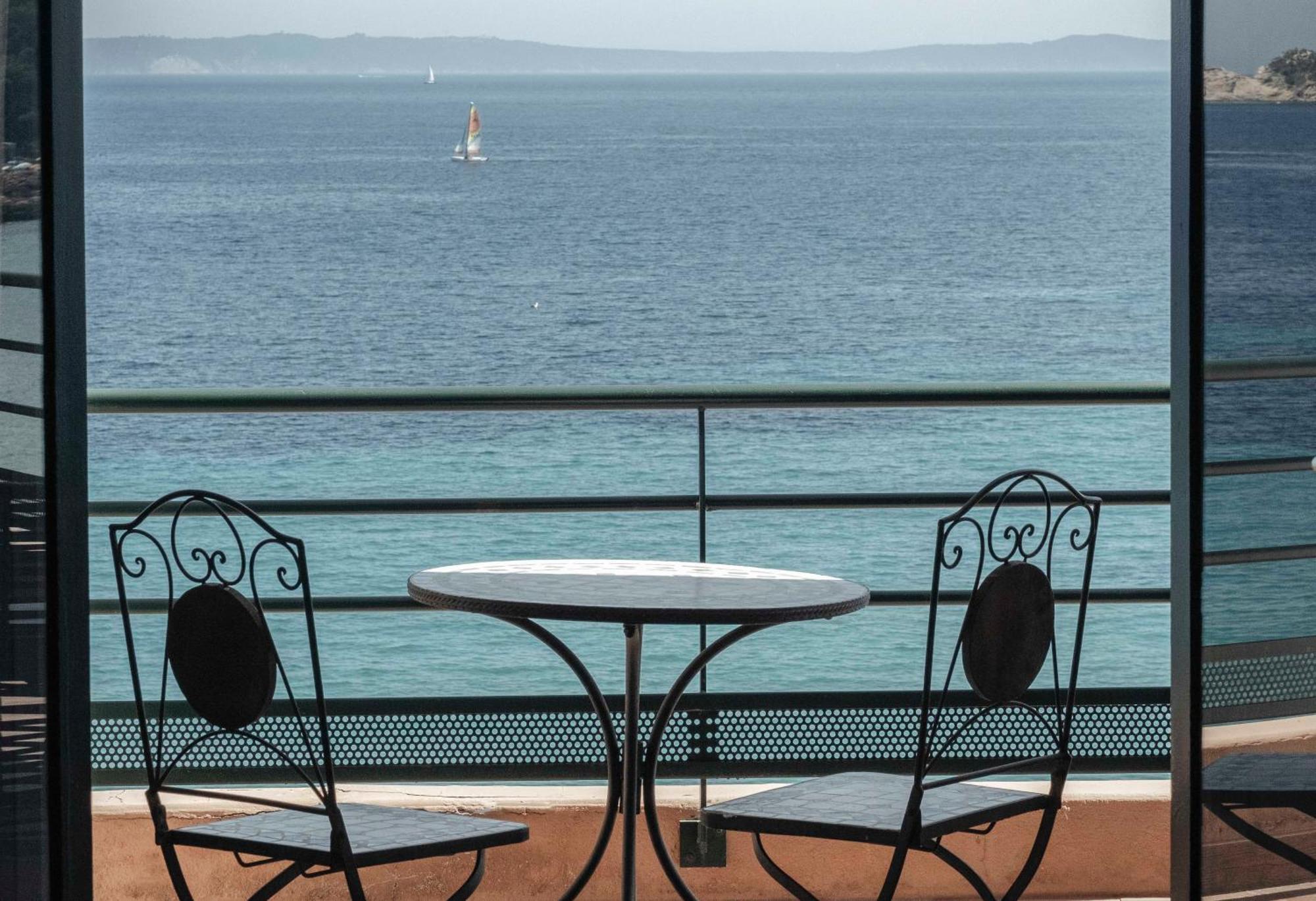 Surplage Hotel Cavaliere Le Lavandou Luaran gambar