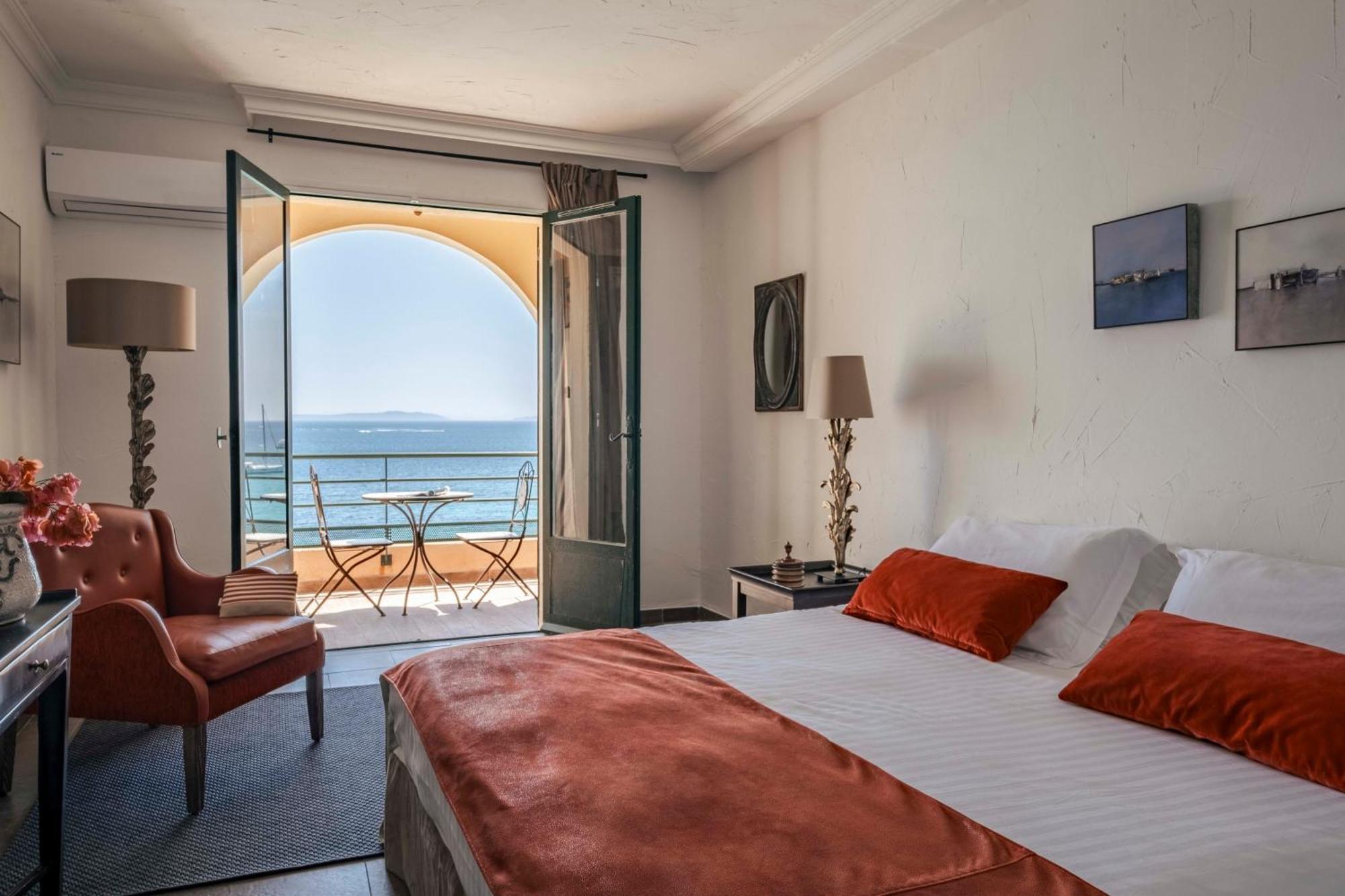 Surplage Hotel Cavaliere Le Lavandou Luaran gambar