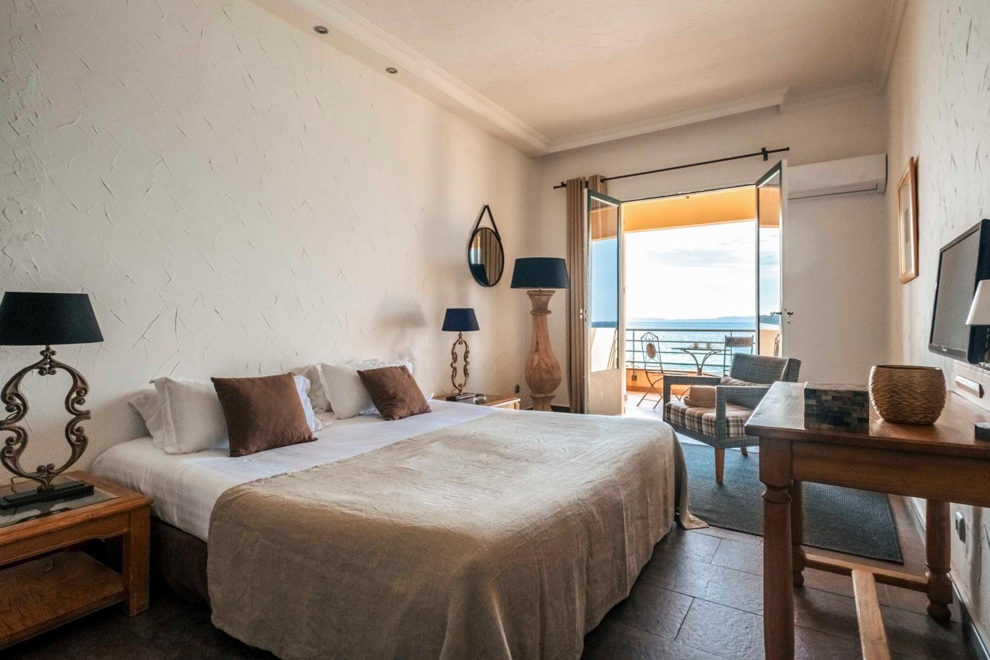 Surplage Hotel Cavaliere Le Lavandou Luaran gambar